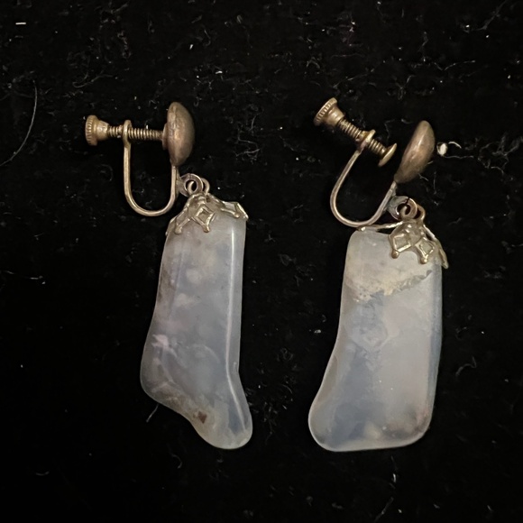 Vintage Sterling Silver Screw-Back Earrings with White Blue Agate Stones - Picture 1 of 3